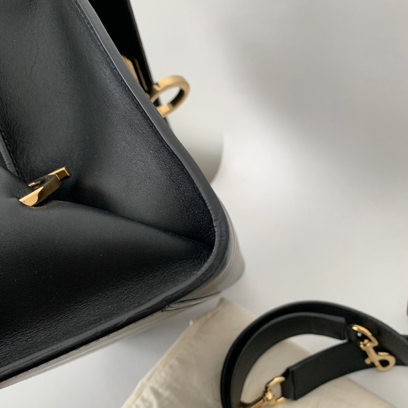 SOLD Salvatore Ferragamo Sofia Handbag - Picture 8 of 10